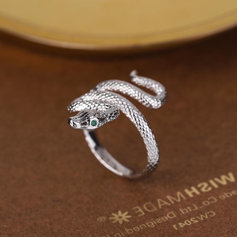 Snake Eye Geometric Ring
